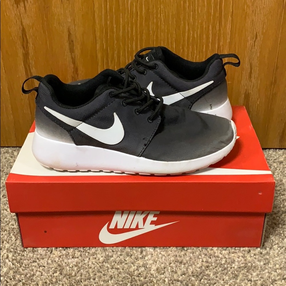 Nike Roshes